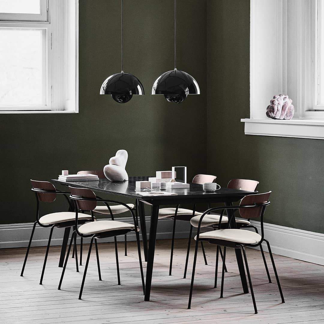 Elegante Houten Plafondlamp met Warme Verlichting-Lamps-De Bazelaar