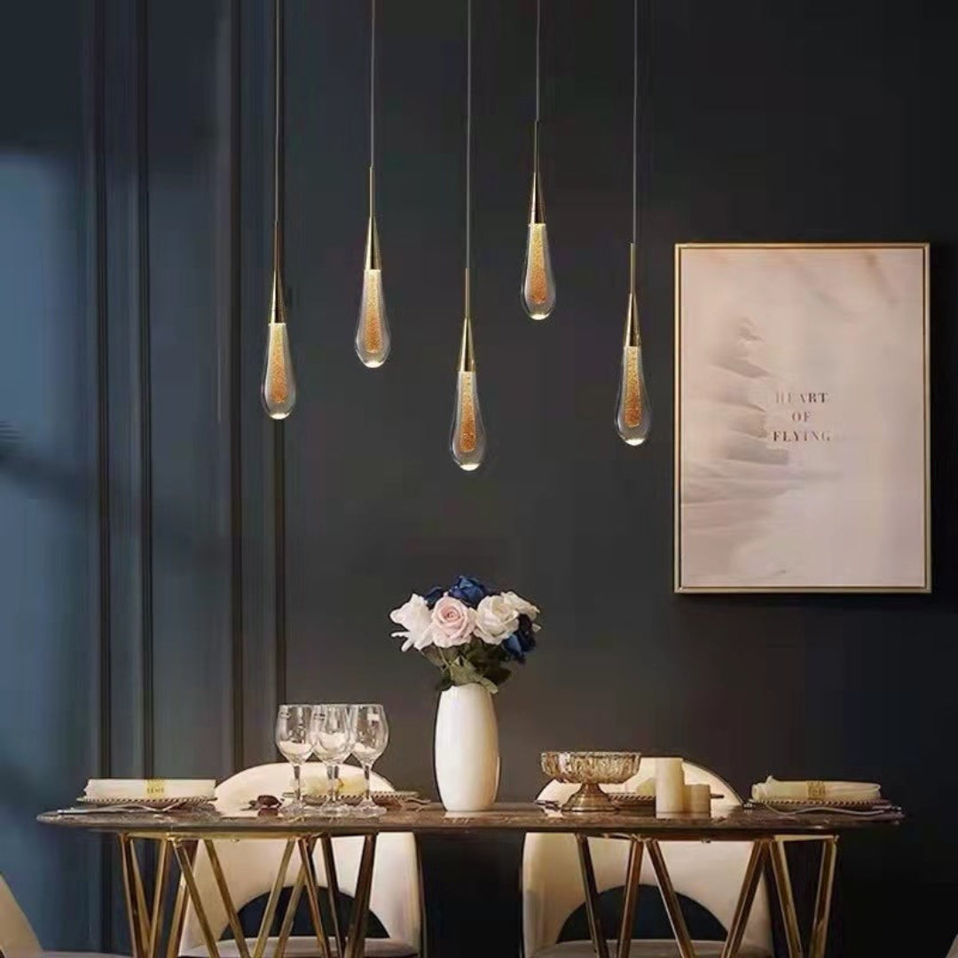 Elegante Gold Hanglamp in Druppelvorm – Luxe voor Elke Ruimte