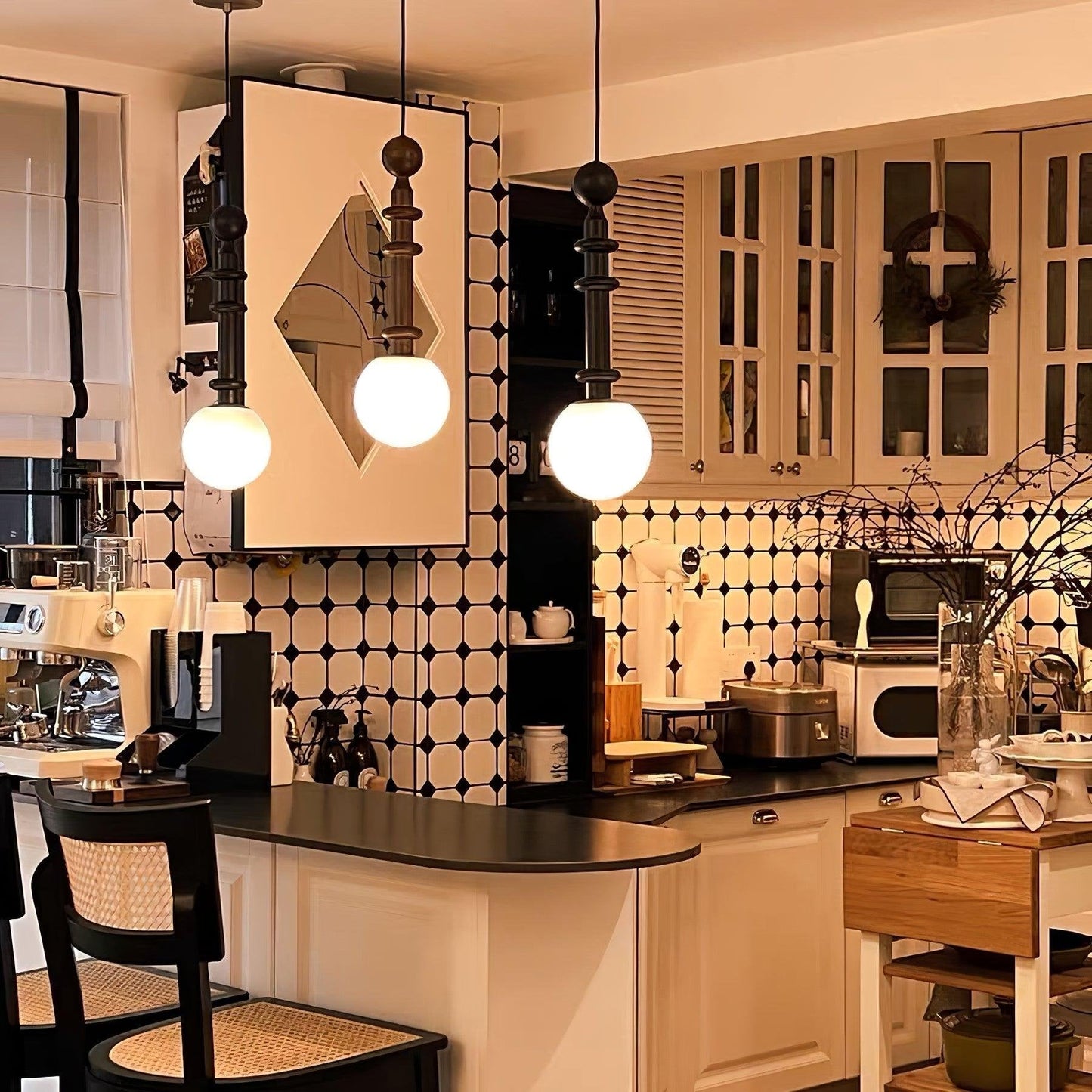 Romeinse Kolom Hanglamp - Tijdloze Elegantie en Moderne Verfijning-lamp-De Bazelaar