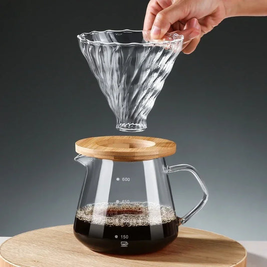 Pour Over Koffieset - Houten Houder & Deelpot - Perfecte Smaak-Coffee & Tea-De Bazelaar