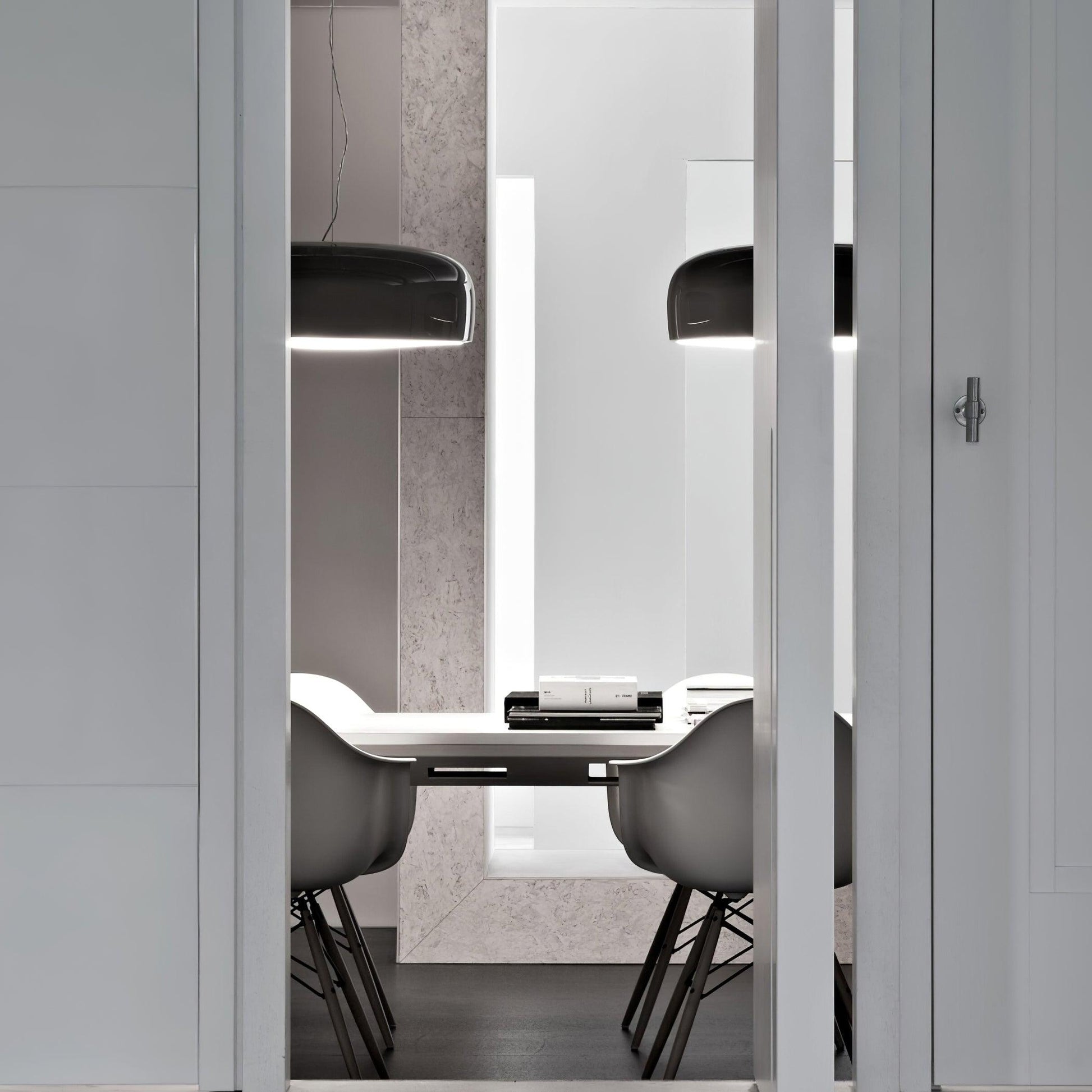 Strakke Minimalistische Hanglamp voor Moderne Interieurs-lamp-De Bazelaar