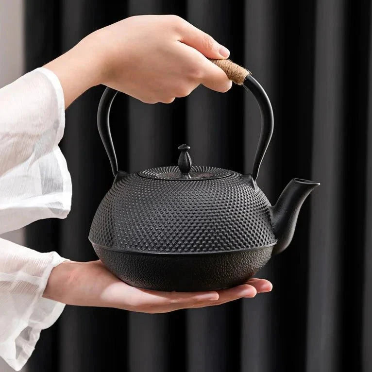 Gietijzeren Theepot - Japanse Stijl - Met Infuser-Coffee & Tea-De Bazelaar