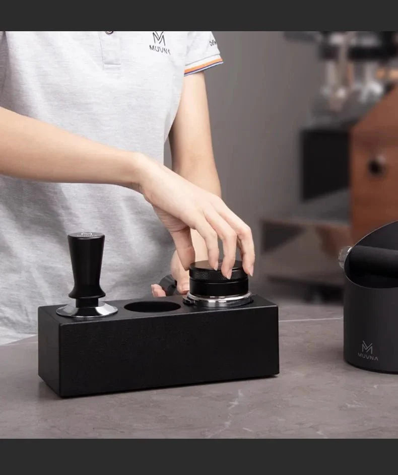 Verstelbare Portafilterhouder - Koffie Tampstation voor Perfecte Extractie-Coffee & Tea-De Bazelaar