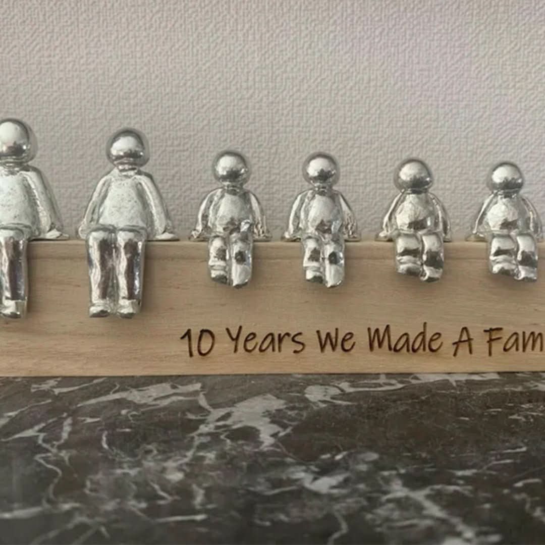 Eeuwige Familierelatie Sculptuur - #Eeuwige Familierelatie SculptuurDe Bazelaar
