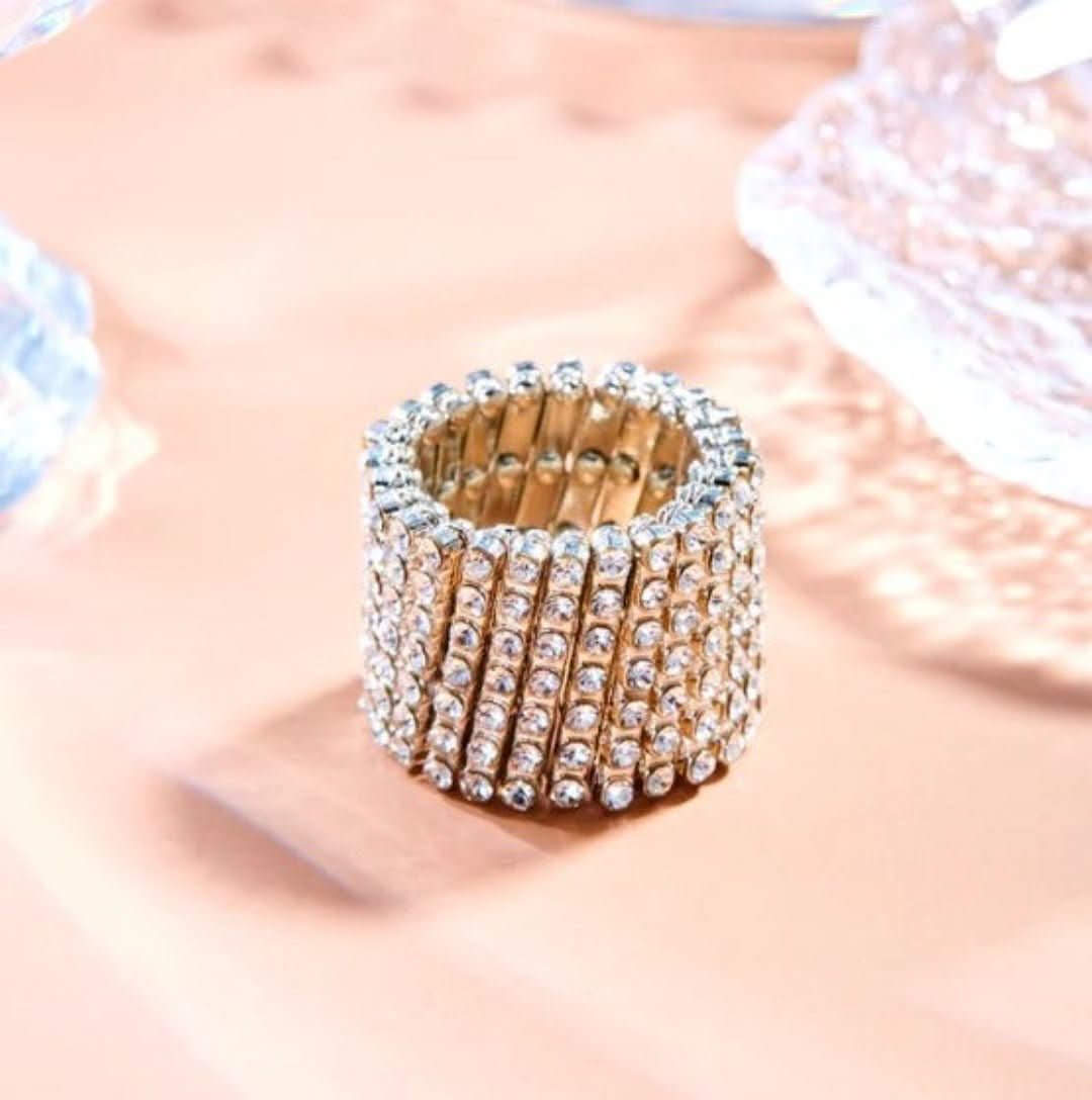 Ieverna | Magische ring & Armband - #Ieverna | Magische ring & ArmbandDe Bazelaar