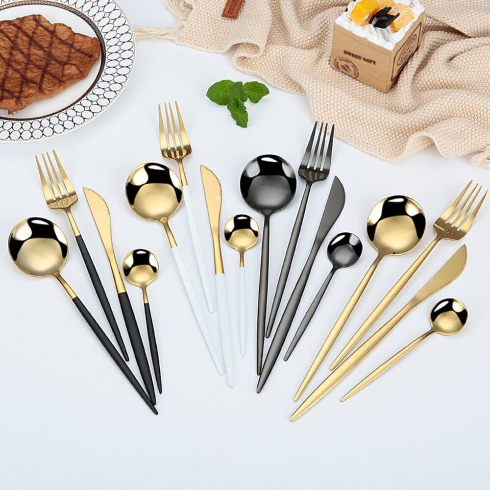 Premium Bestekset - 24-Delige RVS - Perfect voor Feestjes-Cutlery Sets-De Bazelaar