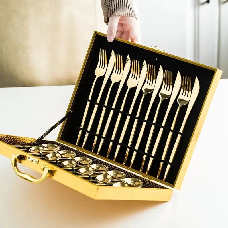 Premium Bestekset - 24-Delige RVS - Perfect voor Feestjes-Cutlery Sets-De Bazelaar