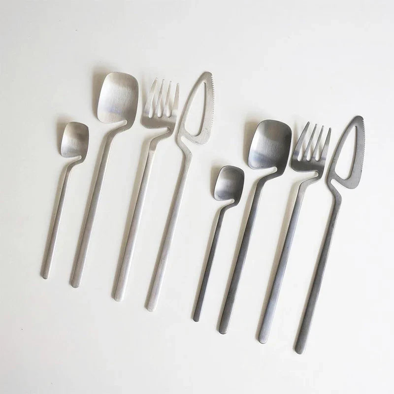 Luxe RVS Skeleton Bestekset - Eigentijds Ontwerp - Unieke Kracht-Cutlery Sets-De Bazelaar