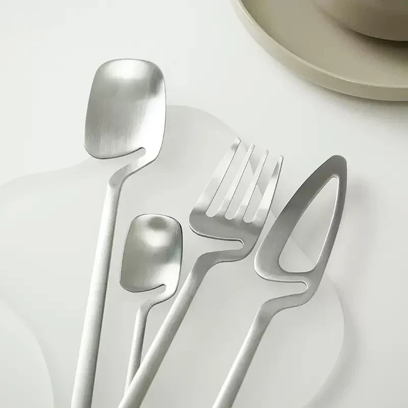 Luxe RVS Skeleton Bestekset - Eigentijds Ontwerp - Unieke Kracht-Cutlery Sets-De Bazelaar