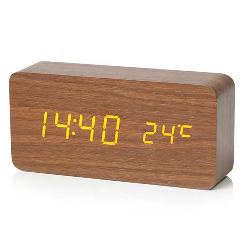 TimberTime - Natuurlijke Houten LED Klok - Uniek Design - Digitale Alarmfunctie-Wall Clocks-De Bazelaar