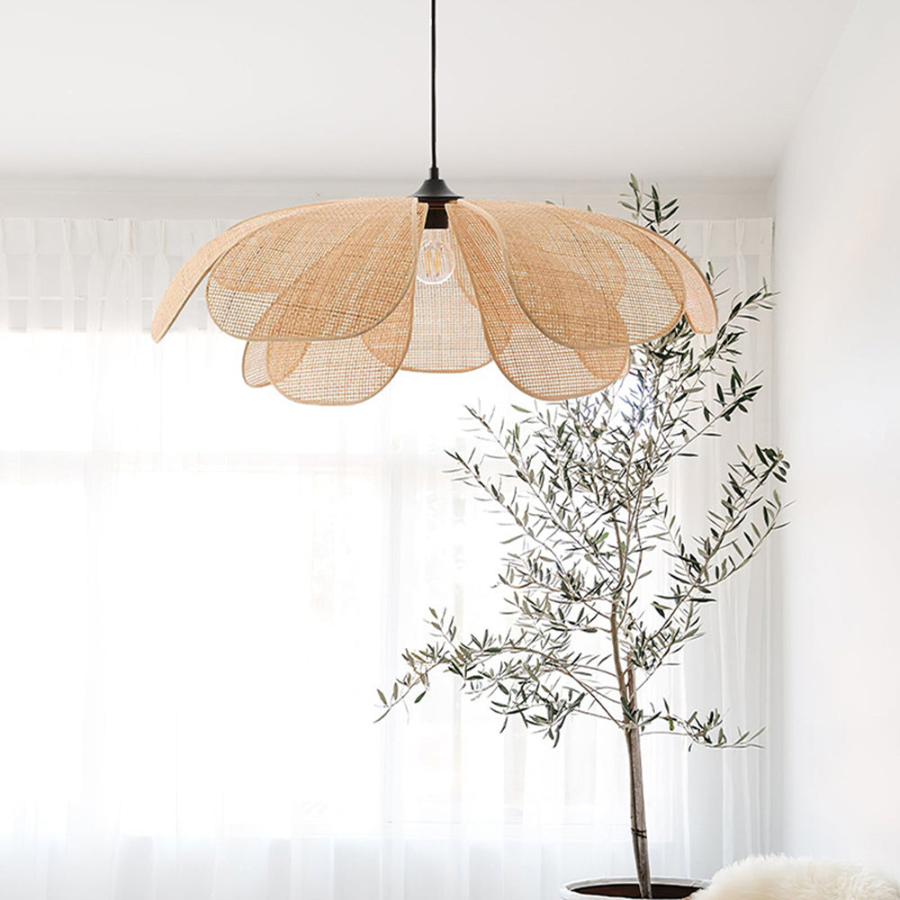 Hanglamp van duurzaam riet – NaturelChic design-light decor-De Bazelaar