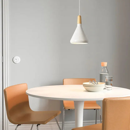 Conische Metalen Hanglamp Macaron - Minimalistisch en Stijlvol Description:-light decor-De Bazelaar