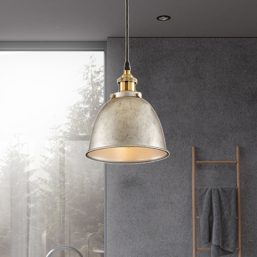 IronGlow Smeedijzeren Hanglamp – Stijlvolle Warmte en Sfeer-light decor-De Bazelaar