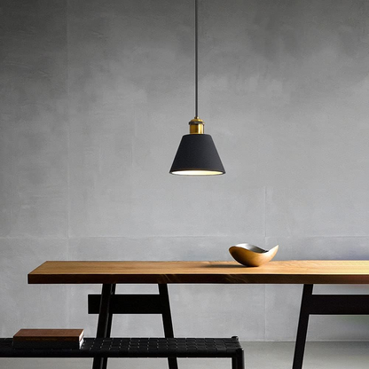 Scandinavische plafondlamp met modern design-light decor-De Bazelaar