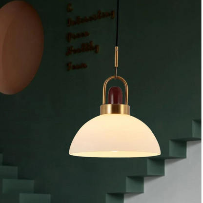 Luxe Hanglamp met Geborstelde Gouden Afwerking-light decor-De Bazelaar