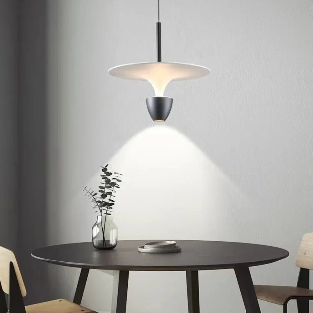 Scandinavische Hanglamp met LED en Verstelbare Hoogte-light decor-De Bazelaar