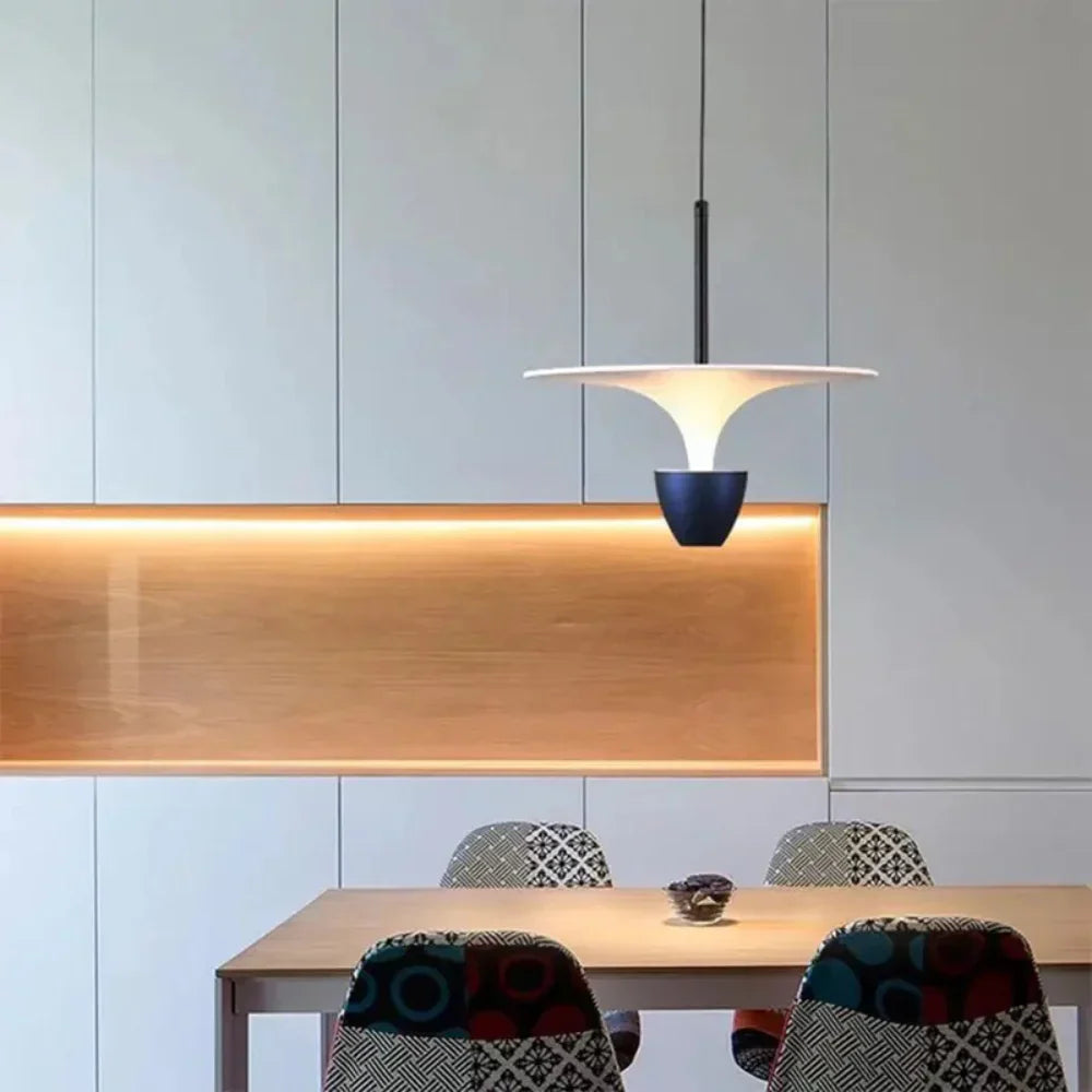 Scandinavische Hanglamp met LED en Verstelbare Hoogte-light decor-De Bazelaar