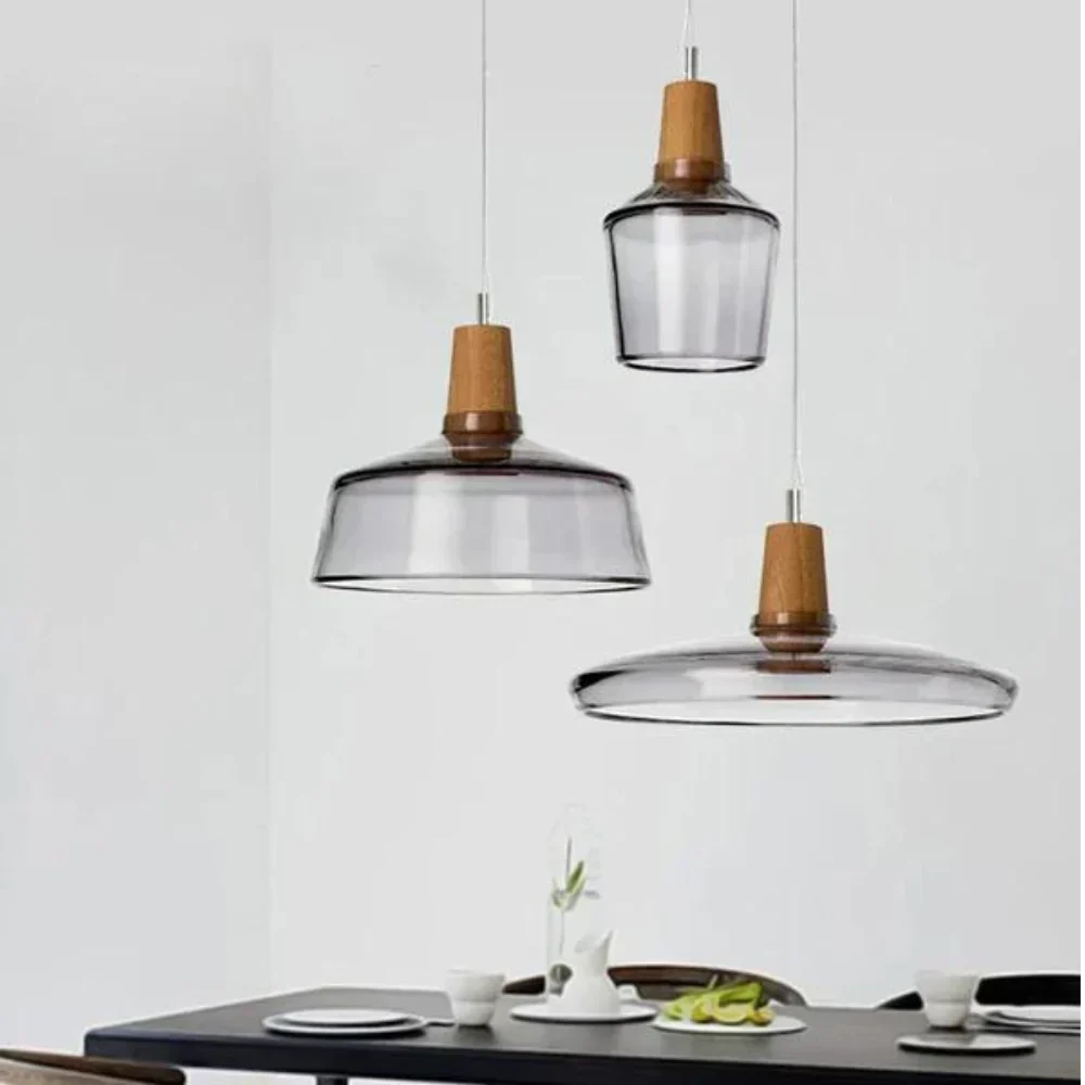 Noordse Glazen Kroonluchter – Modern & Elegant-light decor-De Bazelaar