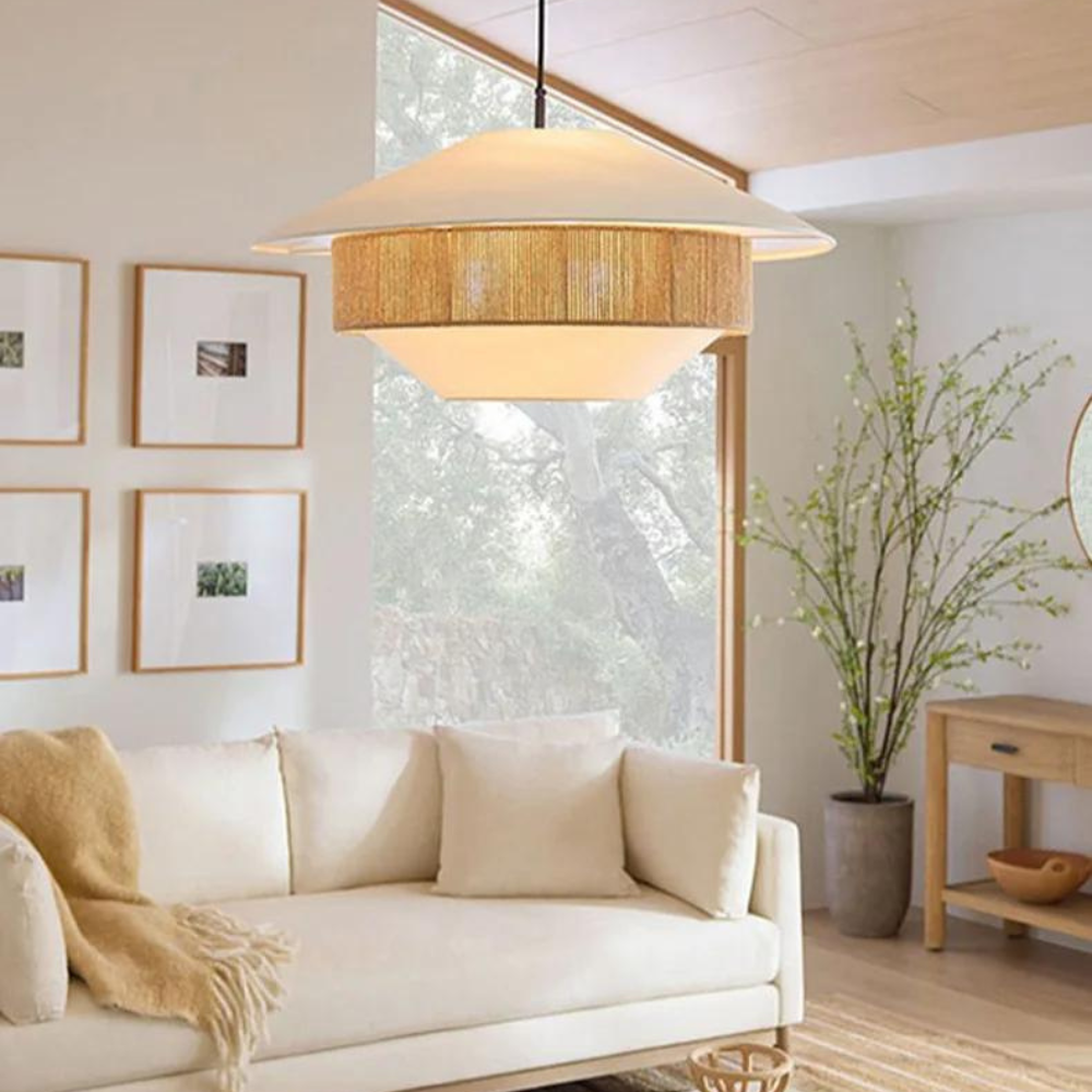 Elegante Hanglamp van Rotan en Stof-light decor-De Bazelaar