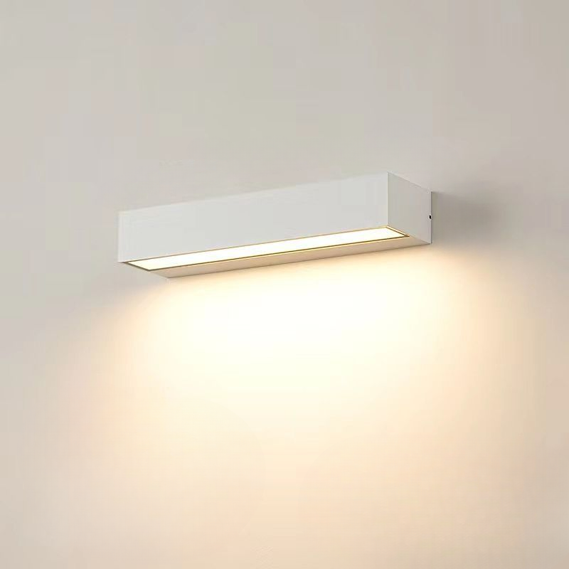 Minimalistische Witte LED-Wandlamp-light decor-De Bazelaar