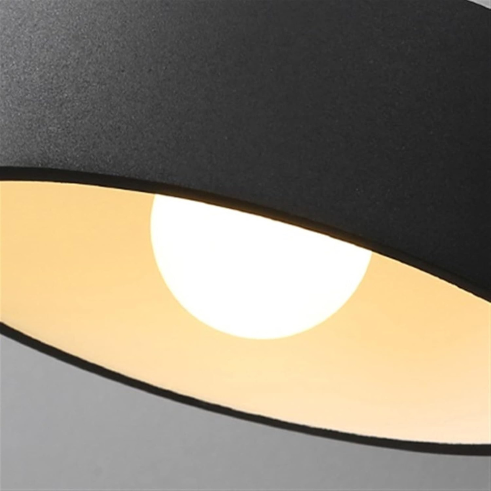 Scandinavische plafondlamp met modern design-light decor-De Bazelaar
