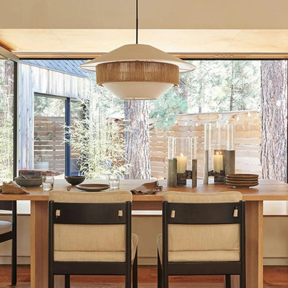 Elegante Hanglamp van Rotan en Stof-light decor-De Bazelaar