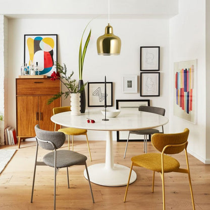 Gouden Klokvormige Hanglamp – Elegantie en Functionele Verlichting-light decor-De Bazelaar