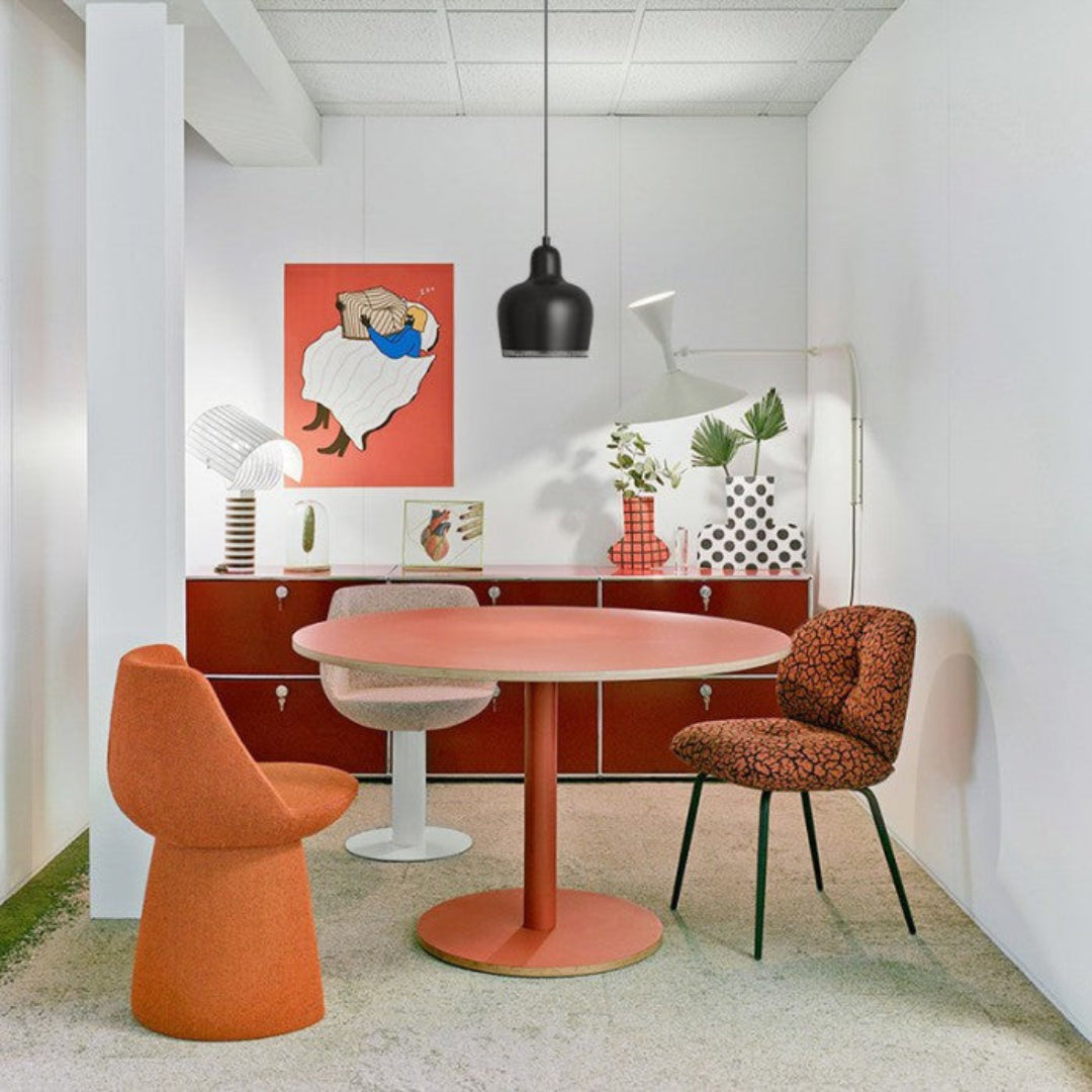 Gouden Klokvormige Hanglamp – Elegantie en Functionele Verlichting-light decor-De Bazelaar