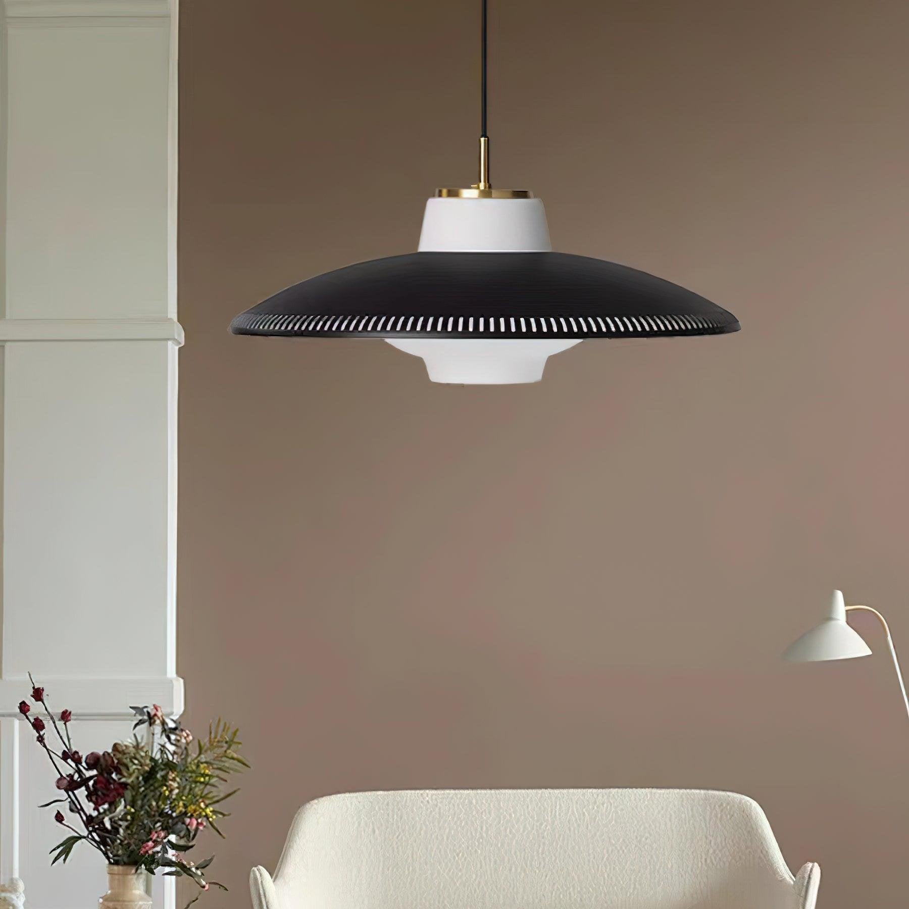 Alien Frisbee Hanglamp - Modern & Sfeervol Design-light decor-De Bazelaar