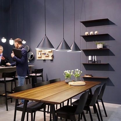 Moderne LED Ringhanglamp met Kegelvormig Design-light decor-De Bazelaar