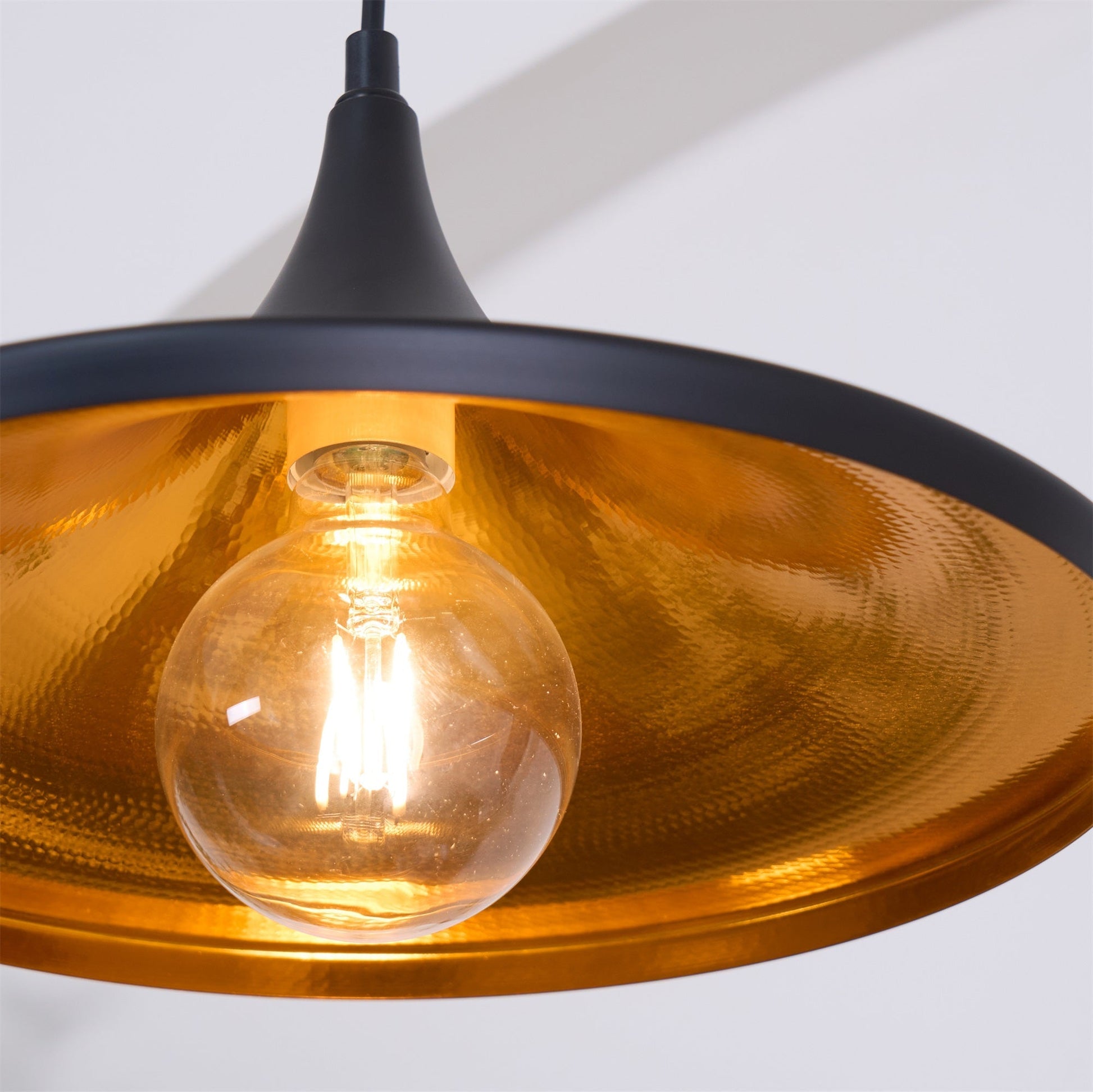 Elegante Beat Hanglamp - Tijdloze Stijl met Perfecte Verlichting-light decor-De Bazelaar