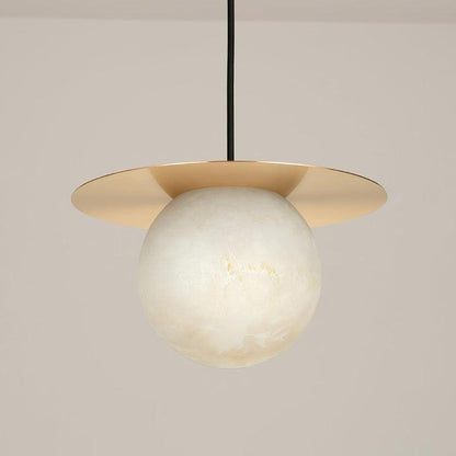 Luxe Sferische Tafellamp van Messing en Alabaster-light decor-De Bazelaar