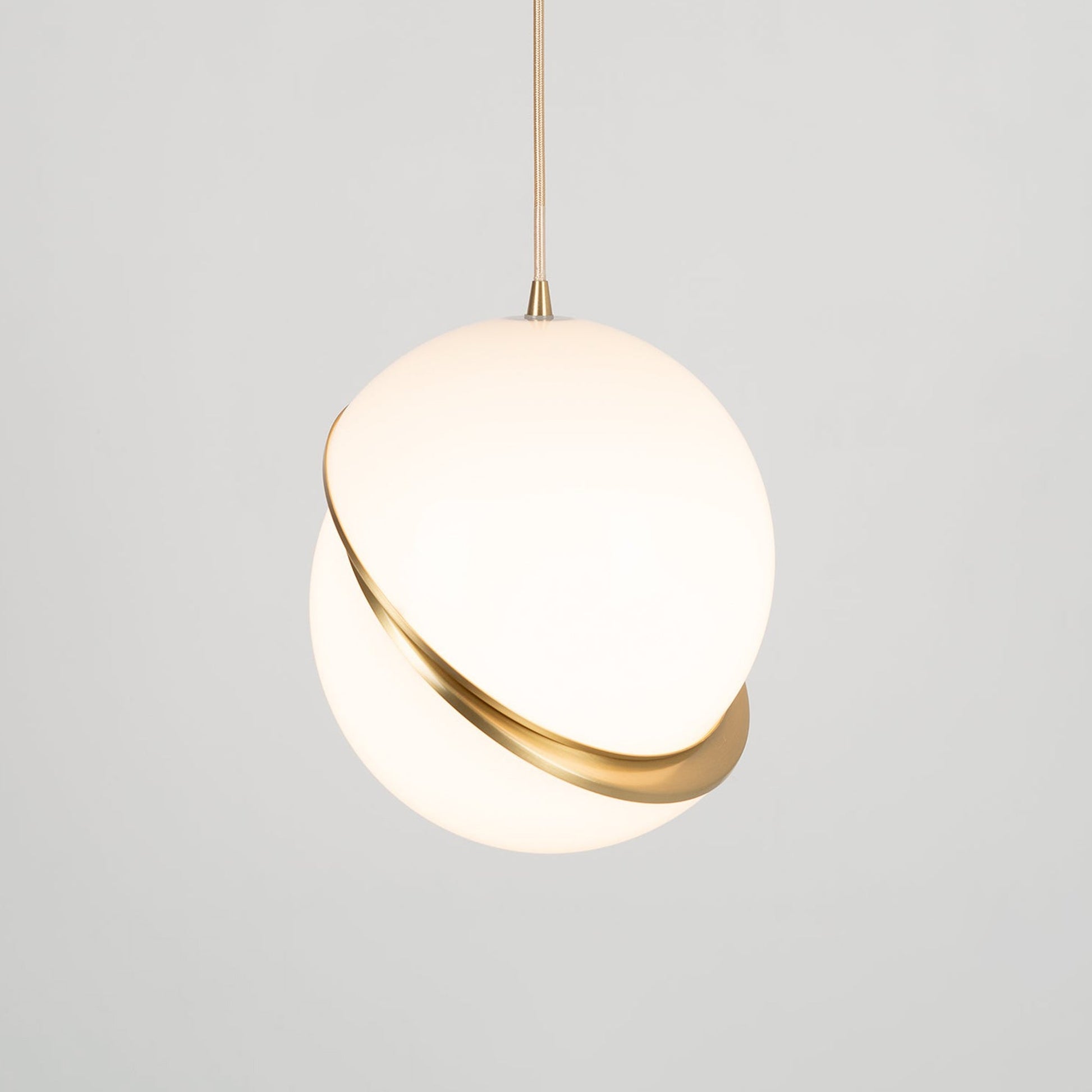 Hanglamp Maanlicht voor Sfeervol Interieur-light decor-De Bazelaar