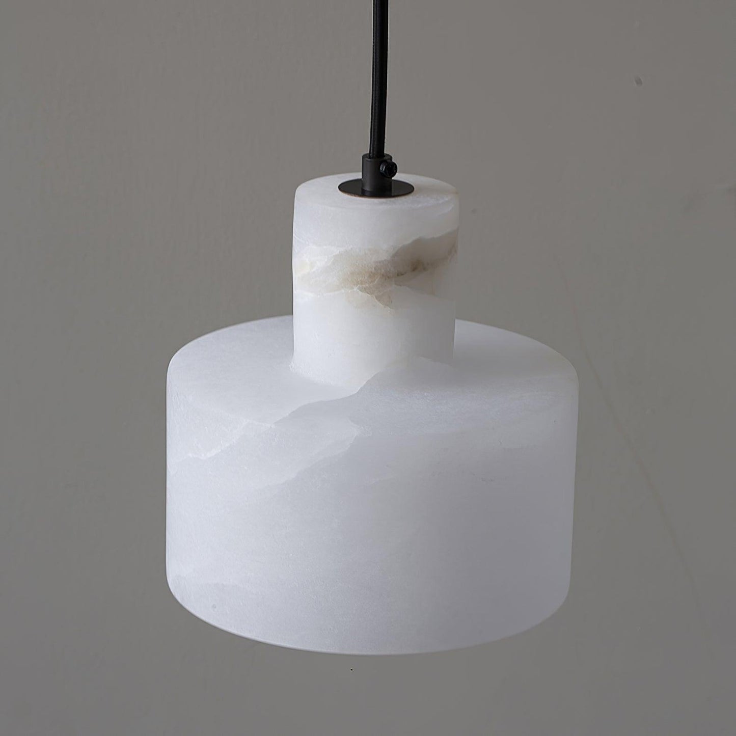 Cilindrische Hanglamp in Alabaster – Elegant en Uniek-light decor-De Bazelaar