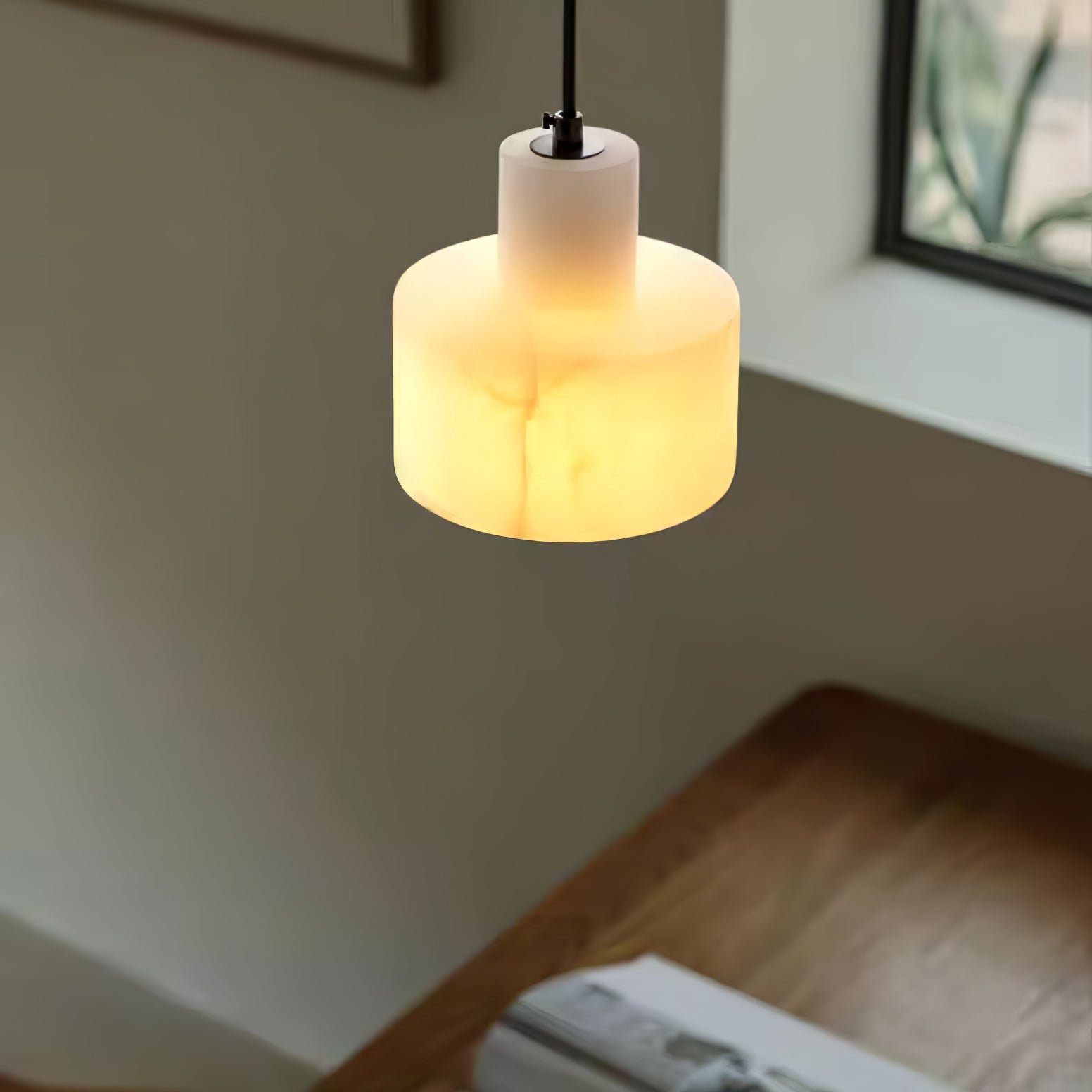 Cilindrische Hanglamp in Alabaster – Elegant en Uniek-light decor-De Bazelaar