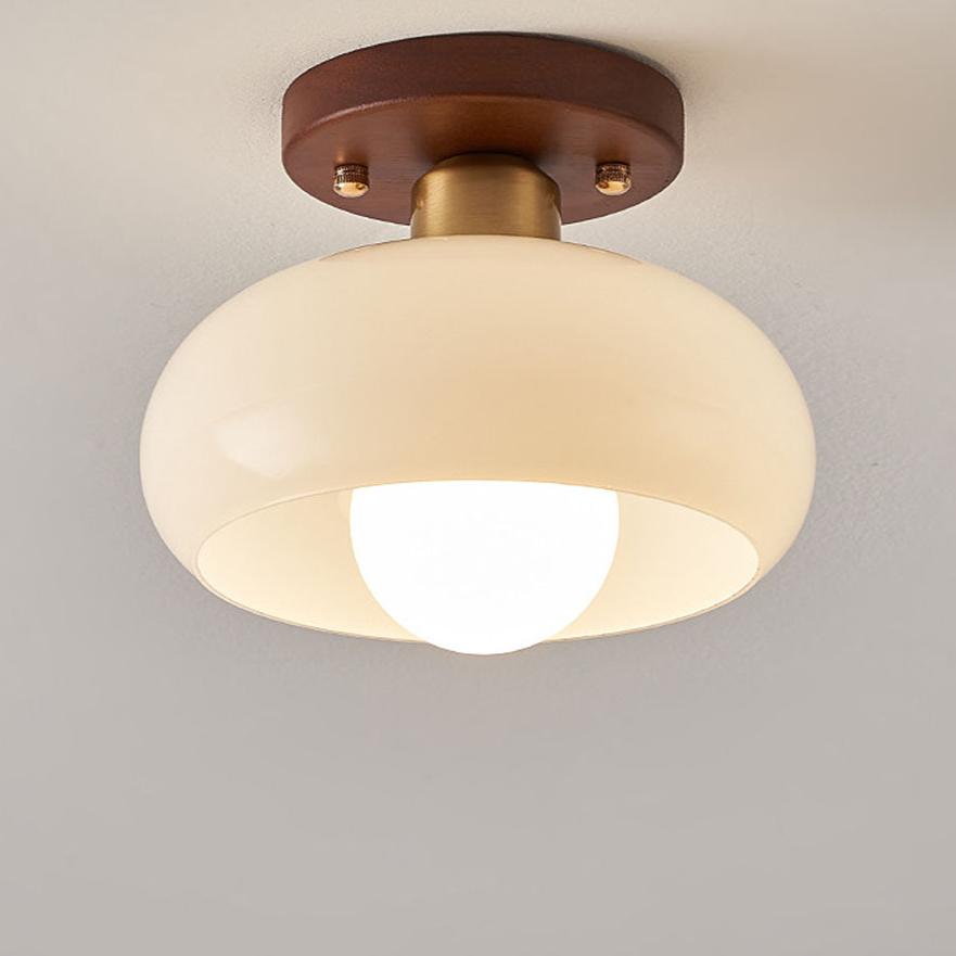Retro Witte Plafondlamp Compact en Stijlvol-light decor-De Bazelaar