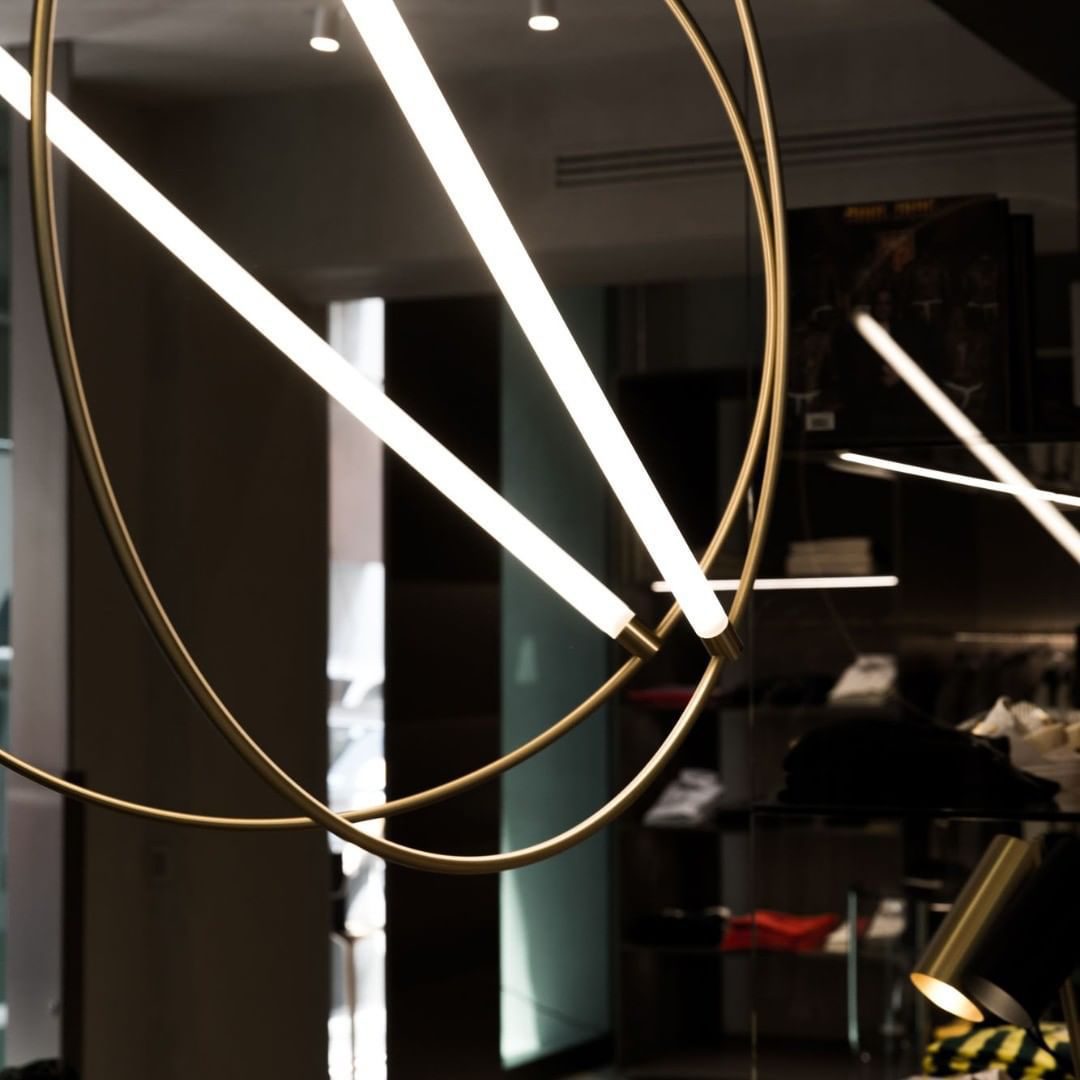 Moderne Scandinavische Hanglamp met LED en Luxe Afwerking-lamp-De Bazelaar