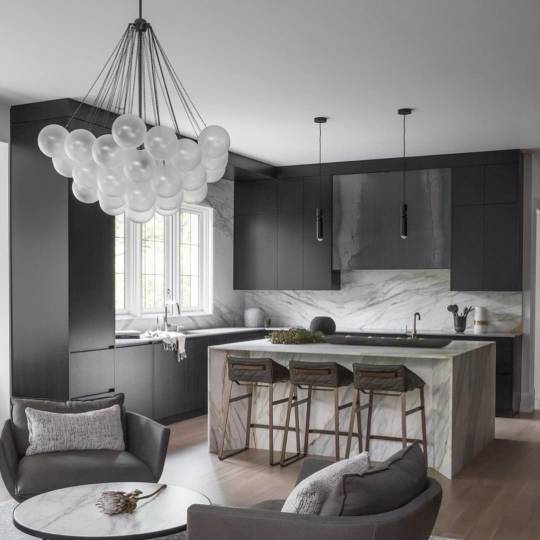 Noordse Fulcrum Hanglamp - Minimalistisch en Luxe Design-light decor-De Bazelaar