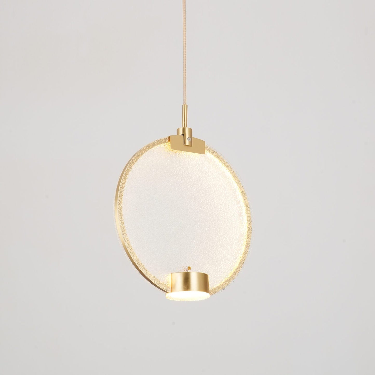 Horo Hanglamp – Elegant Messing & Getint Glas-light decor-De Bazelaar