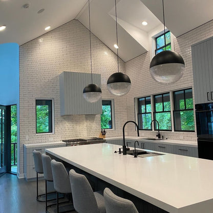 Suspended Lens Flair Hanglamp – Luxe & Innovatief Design-light decor-De Bazelaar