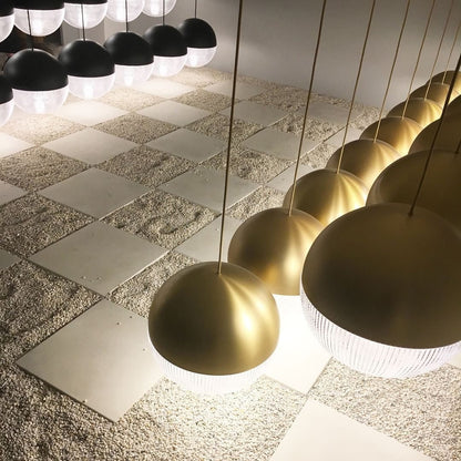 Suspended Lens Flair Hanglamp – Luxe & Innovatief Design-light decor-De Bazelaar