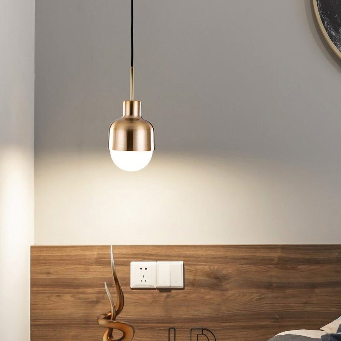 Niku Hanglamp – Luxe Messing & Glas Design-light decor-De Bazelaar