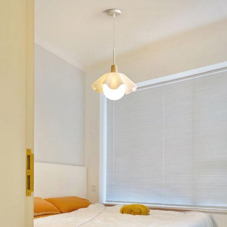 Noordse Houten Hanglamp – Minimalistisch & Verfijnd-light decor-De Bazelaar