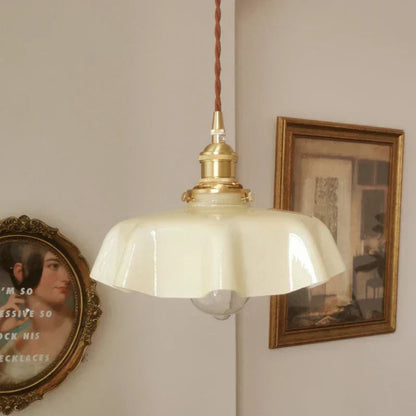Elegante Messing Hanglamp – BrillianceGlow voor Tijdloze Stijl