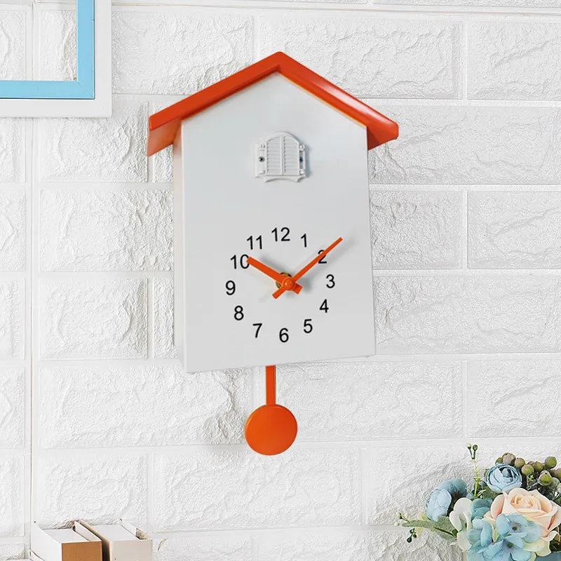 Moderne Koekoek Wandklok - Pendule met Uniek Design-Wall Clocks-De Bazelaar