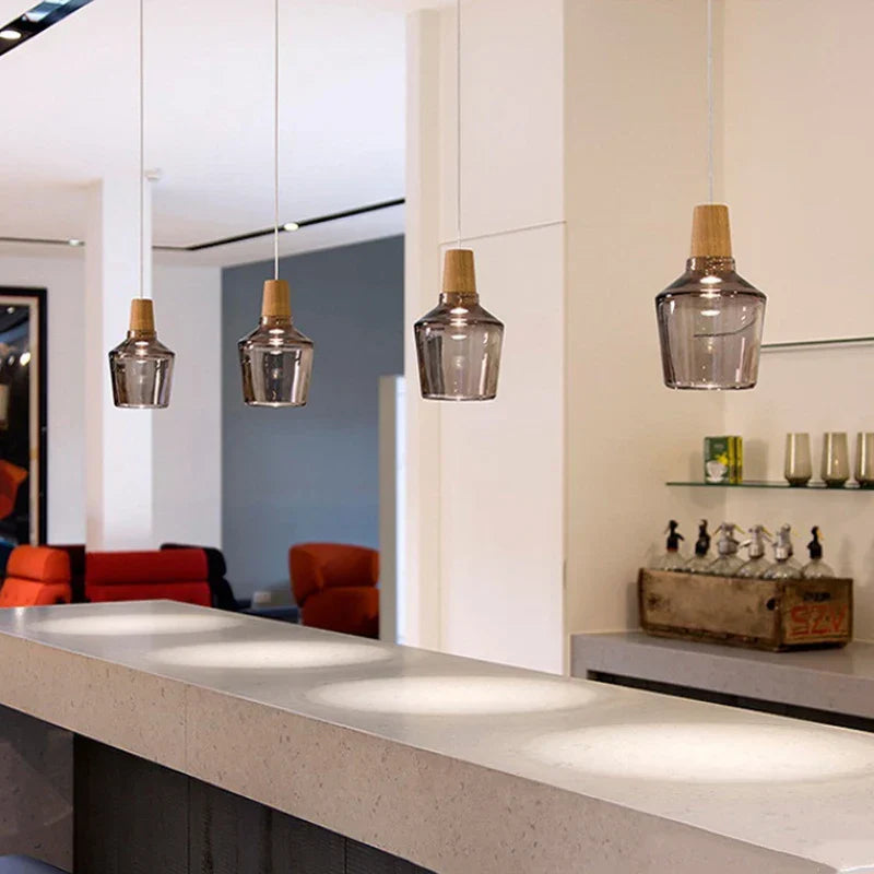 Noordse Glazen Kroonluchter – Modern & Elegant-light decor-De Bazelaar