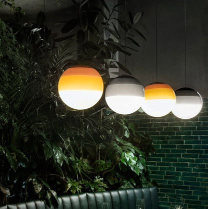 Moderne Hanglamp met Verloopkleur – Energiezuinig en Stijlvol
