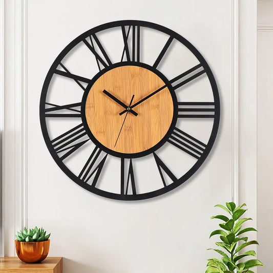Grote Ronde Houten Wandklok - Romeinse Cijfers - Tijdloos Design-Wall Clocks-De Bazelaar