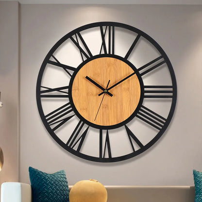 Grote Ronde Houten Wandklok - Romeinse Cijfers - Tijdloos Design-Wall Clocks-De Bazelaar