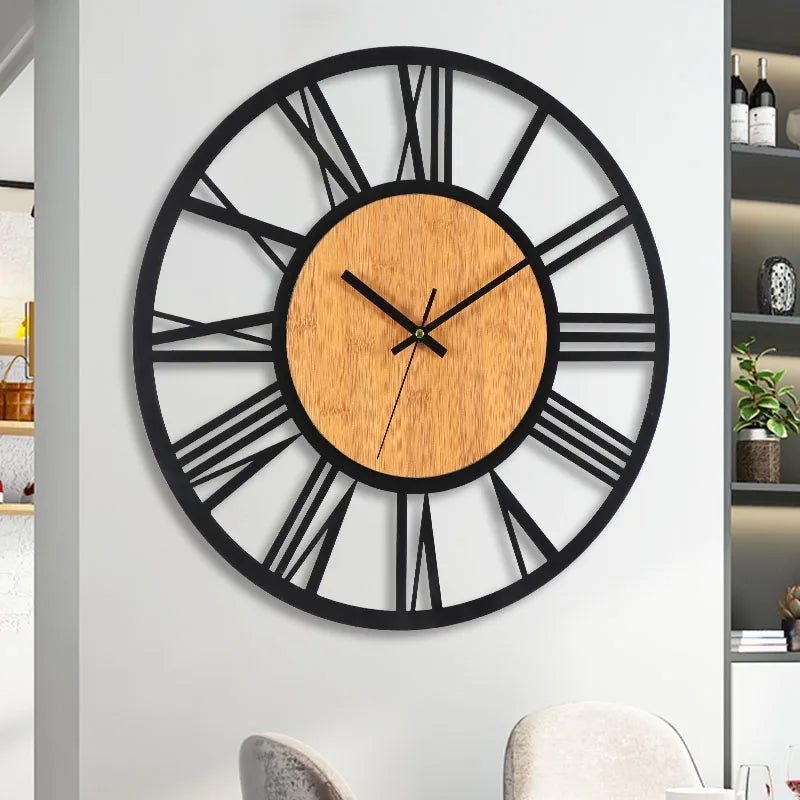 Grote Ronde Houten Wandklok - Romeinse Cijfers - Tijdloos Design-Wall Clocks-De Bazelaar